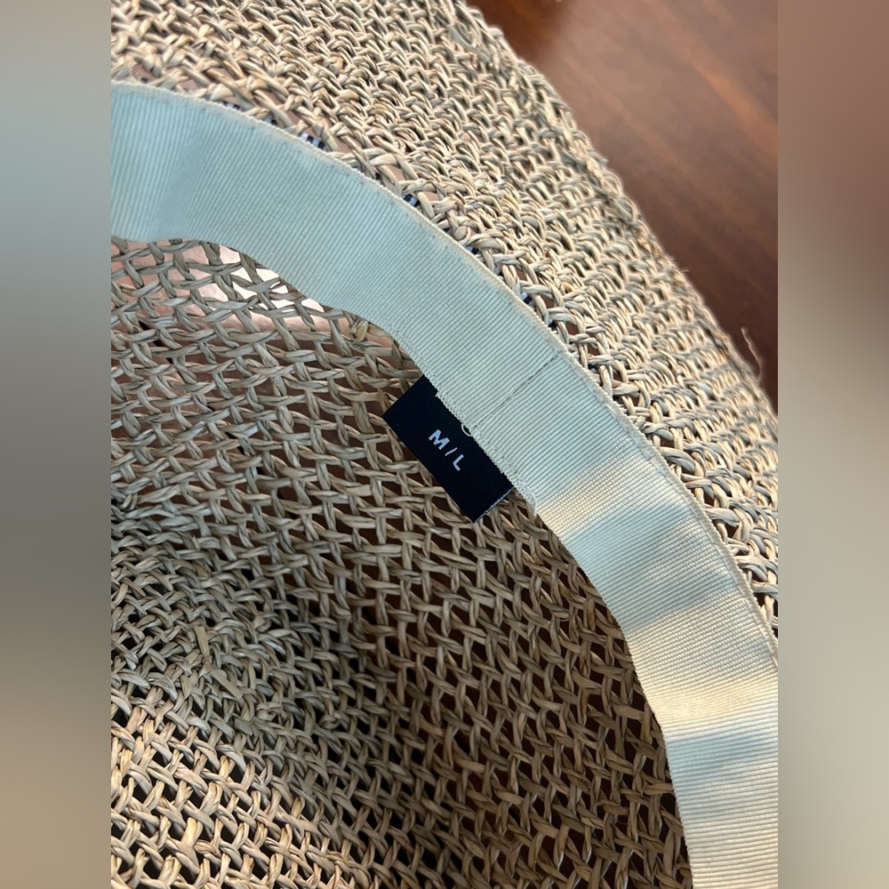 Roxy Straw Hat Size Medium/Large - image 3